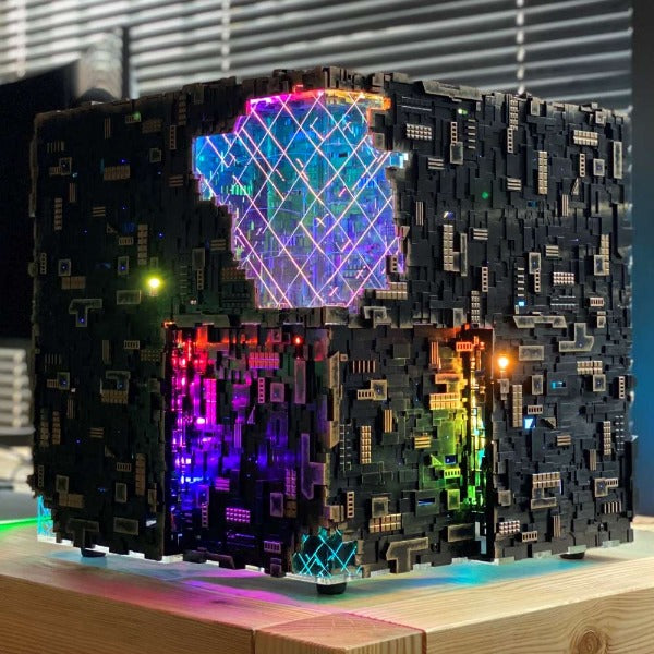 CherryTree custom Borg Cube computer and Star Trek PC cases ...