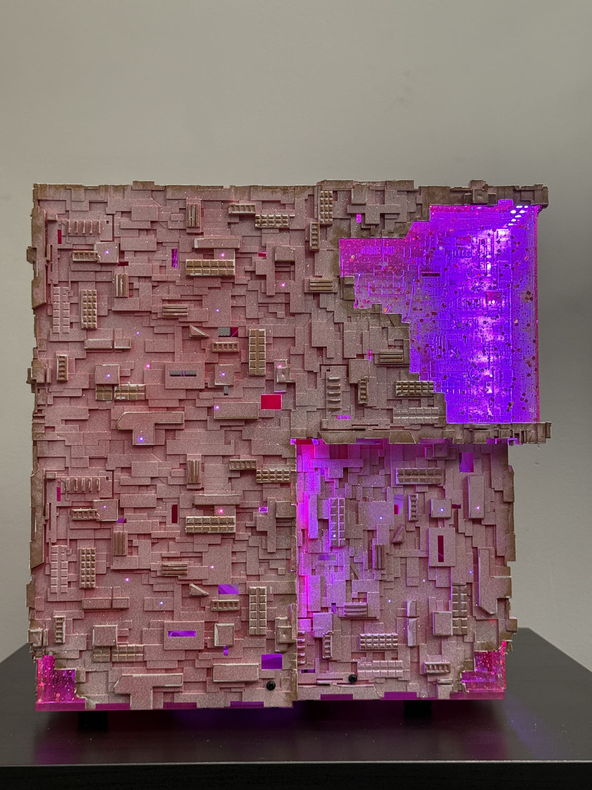 Star Trek Artifact Borg Cube ATX - Sakura PINK Edition LAST ONE