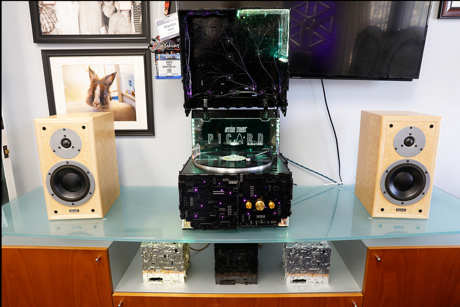 Star Trek: Picard DiskoTrek Borg Cube Record Player by